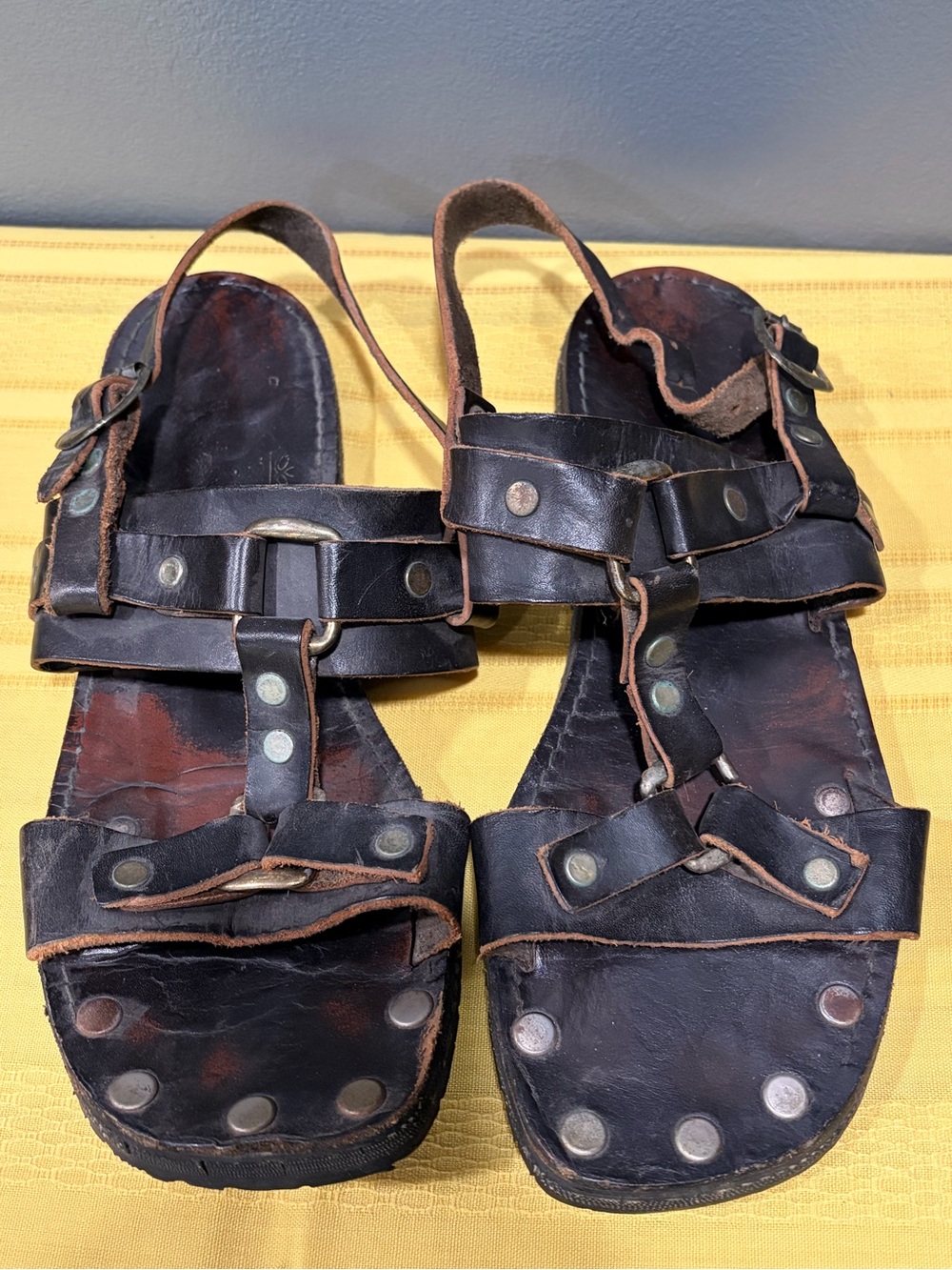 VTG 70s Florida Shoes Tire Threads Leather Jesus Sandals Boho 10.5" Fits W9